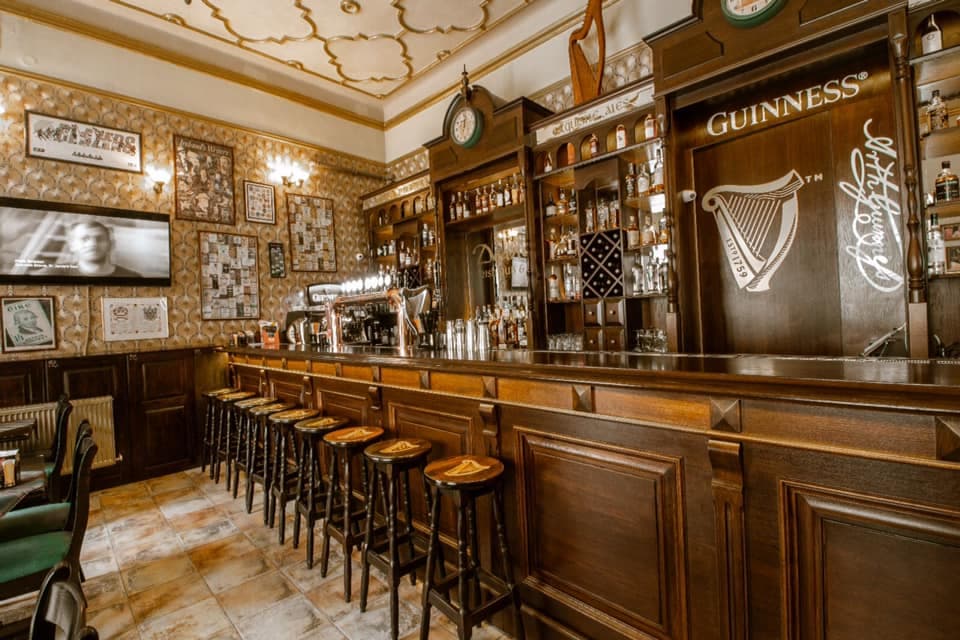 O'Peter's Irish Pub Brasov - Image 3