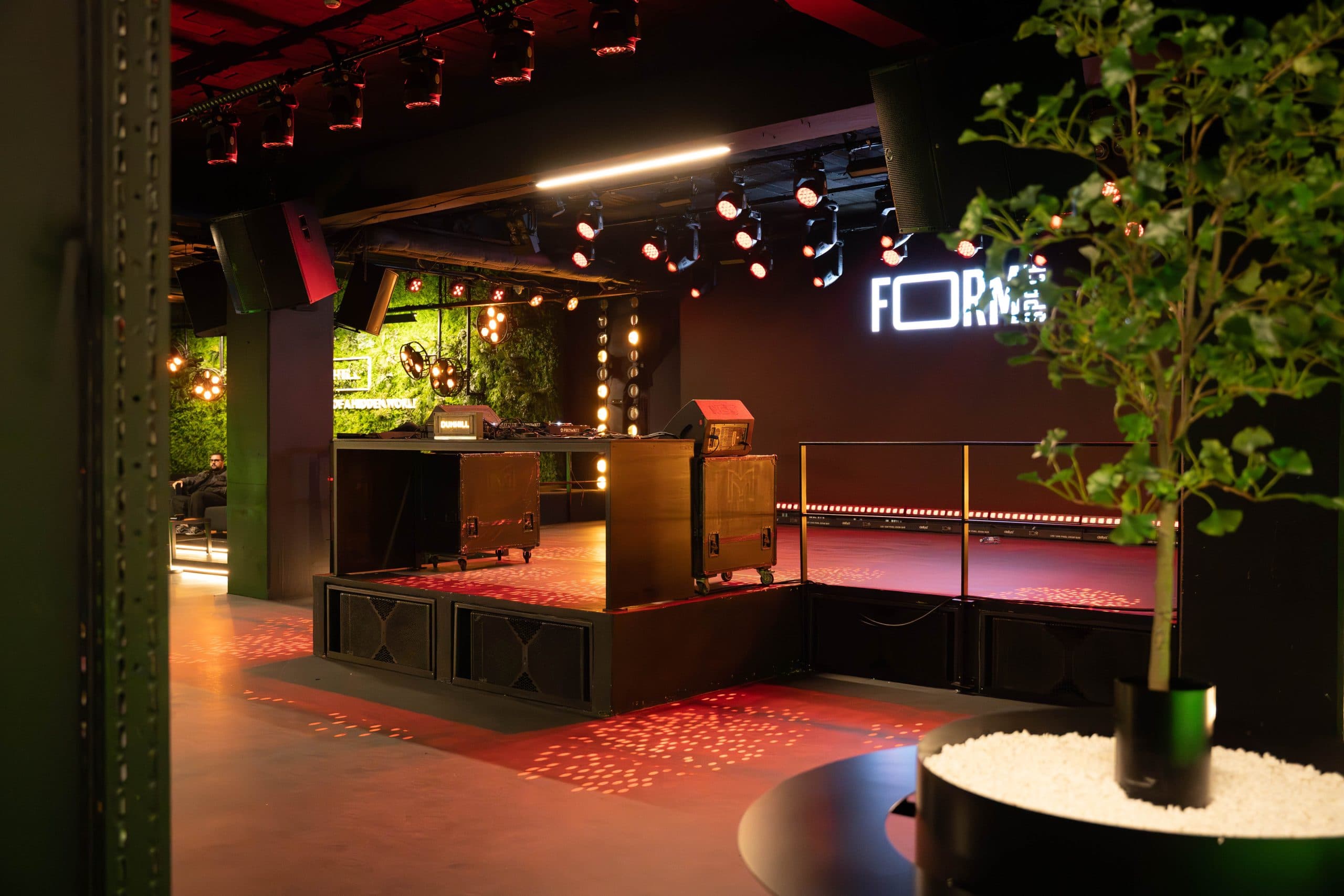 FORM Space